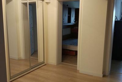 Apartament cu 3 camere în Central - 3