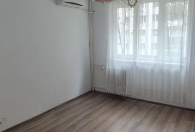 Apartament cu 4 camere decomandat în Drumul Taberei - 12
