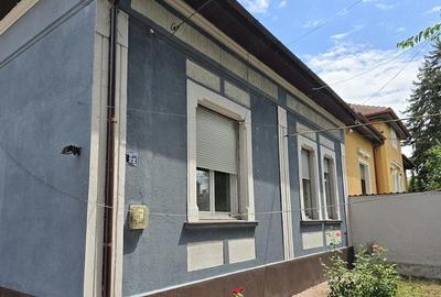 Casă cu 2 camere cu Teren 679 Mp în Favorit - 2