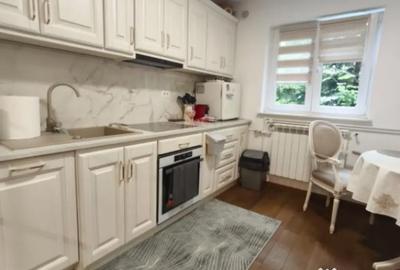 Apartament cu 3 camere decomandat în Rădăuți - 5