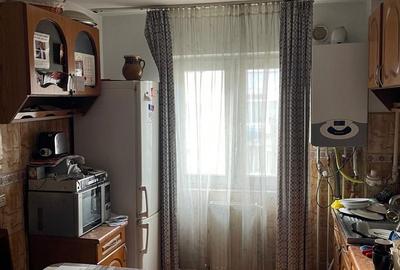 Apartament cu 4 camere în Central - 1