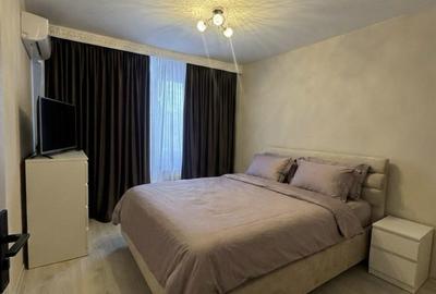 Apartament cu 4 camere semidecomandat în Rahova - 8