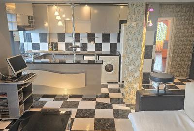 Apartament cu 2 camere decomandat în Decebal - 5