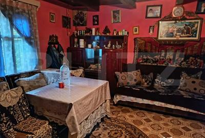 Casă cu 2 camere cu Teren 700 Mp în Cuzăplac - 2