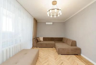 Apartament cu 3 camere decomandat în Lipovei - 8