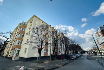 Apartament cu 2 camere semidecomandat, mobilat în Central - 10