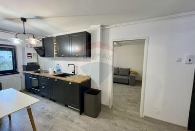 Apartament cu 3 camere decomandat în Gară - 1