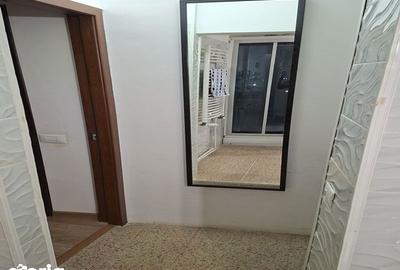 Apartament cu 2 camere decomandat în Polonă - 4