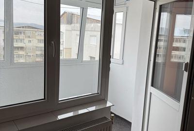 Apartament cu 4 camere decomandat în Central - 6