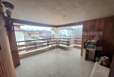 Casă cu 5 camere cu Teren 221 Mp în Central