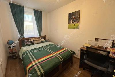 Casa cu 4 camere 2 bai si curte proprie in zona Arhitectilor - 7