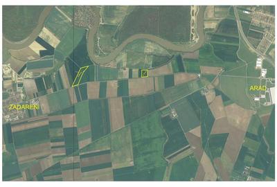 Teren Construcții extravilan de 21000 mp, în Exterior Nord - 2