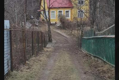 Casă cu Teren 1500 Mp în Central - 2