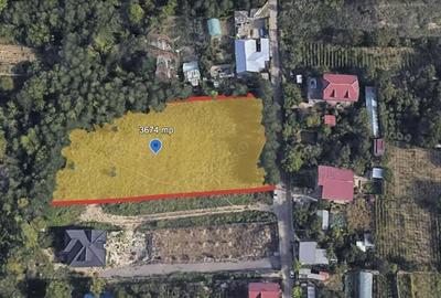 Teren de 3674 mp, în Central - 3