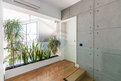 Casă cu 5 camere cu Teren 441 Mp în Corbeanca - 10