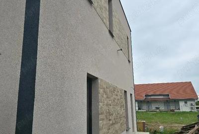 Casă cu 4 camere în Sânmartin - 4