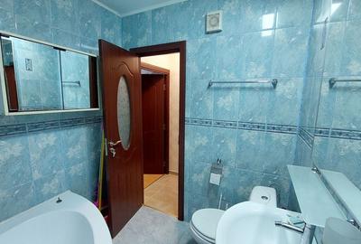 13 Seprembrie,Panduri, metrou Academia Militara la 800m - 9