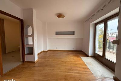 Casă cu 6 camere decomandat cu Canalizare în Băneasa - 3