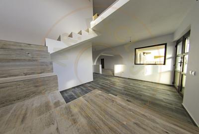 Casa spatioasa de vanzare - 225 mp utili, strada Scoartei, Bradu/zona Primariei - 2