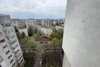 Apartament cu 3 camere decomandat, mobilat în Narcisa - 9