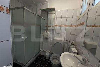 Spațiu comercial, de 190 mp, în Doba - 1
