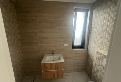 Duplex cu 3 camere cu Canalizare în Sânpetru - 12