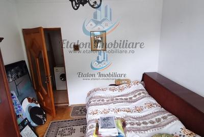 Apartament 3 camere, semidecomandat, zona centrala - 4