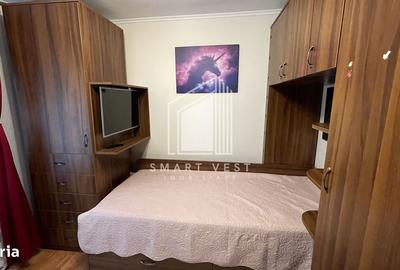 Apartament cu 3 camere decomandat în Micro 16 - 12