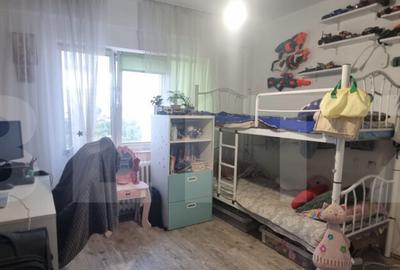 Apartament cu 3 camere semidecomandat, mobilat în Mircea cel Bătrân - 9