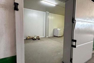 Spațiu comercial, de 1,400 mp, în Central