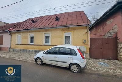 Casă cu 3 camere cu Canalizare în Muncitoresc - 6