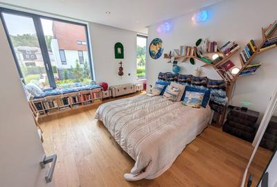 Casă individuală cu 4 camere cu Canalizare în Tunari - 31