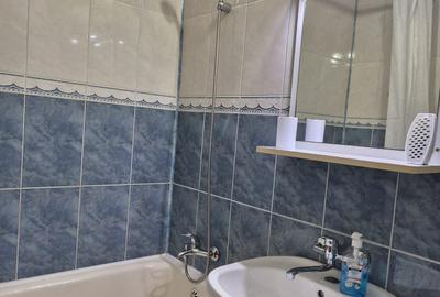 Garsonieră decomandată în Central - 8