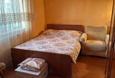 Apartament cu 2 camere semidecomandat în Pod