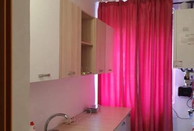 Apartament cu 2 camere semidecomandat în Central - 1