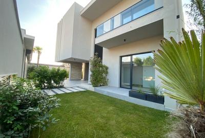 CASA CORBEANCA 6 CAMERE + PISCINA - COMISION 0% - 2