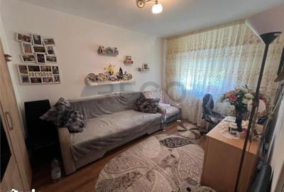 Garsonieră semidecomandată în Decebal
