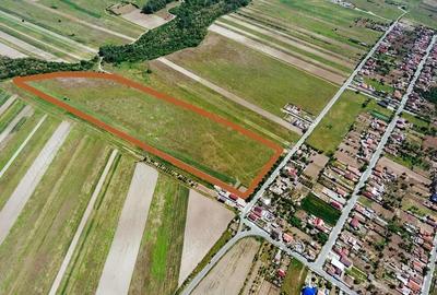 Teren de 400 mp, în Central