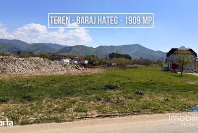 Teren de 1909 mp, în Central - 4