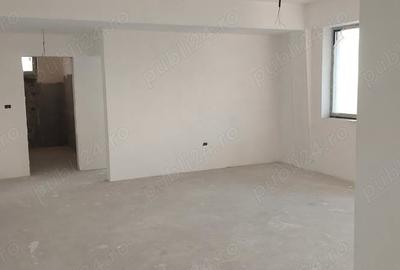 Apartament cu 3 camere semidecomandat în Central - 2