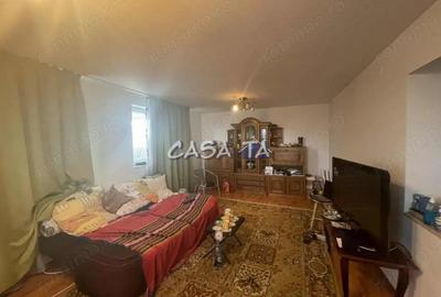 Casă cu 4 camere cu Canalizare în Primăverii - 4