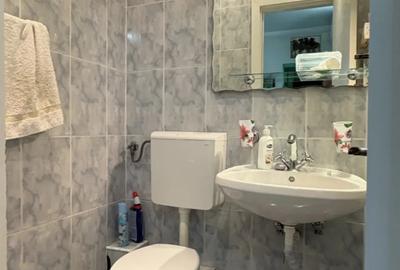 Apartament cu 3 camere decomandat în Cetate - 1