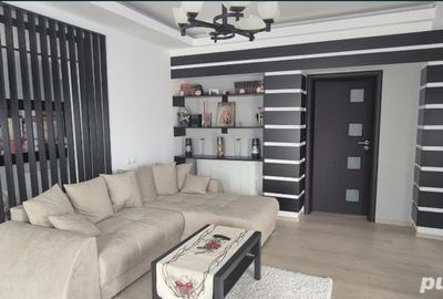 Casă cu 6 camere cu Teren 2106 Mp în Piatra - 2