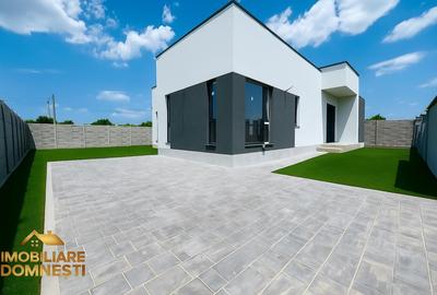 Casă cu 4 camere cu Teren 450 Mp în Domnești - 1