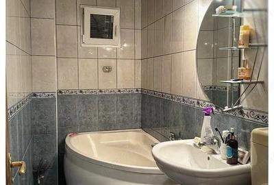 Apartament 3 camere de inchiriat zona Vitan - 2