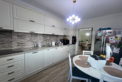 Casa Moderna in Stil Mediteranean, Nazna – Mobilata, Utilata, Zona Linistita - 5