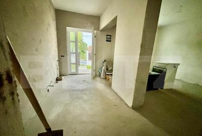 Casă cu 5 camere cu Teren 580 Mp în Central