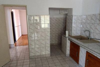Apartament 3 camere; etaj 1; micro 11; Certif. Energ. clasa A - 3