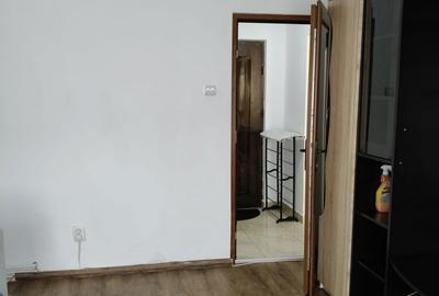 Garsonieră decomandată în Exterior Vest - 3