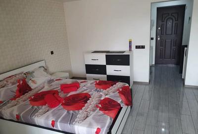 Garsonieră decomandată în Gării - 2